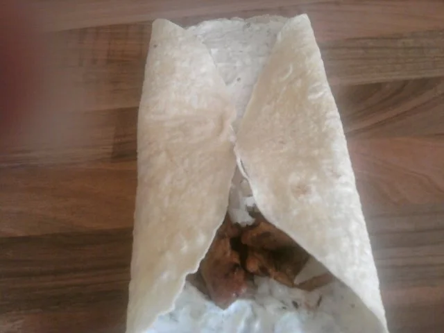 Wraps mit Gyros, Kräuter-Tsatziki und Krautsalat - Rezept - Bild Nr. 2