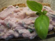 Frischkäse: Salat und Johannisbeergelee - Rezept