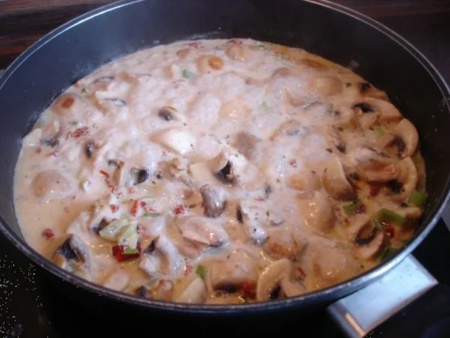 Nudeln mit Sahne-Champignons - Rezept - Bild Nr. 11