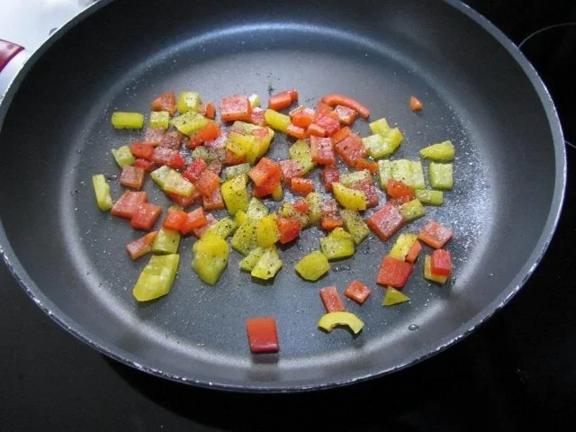 Rezept: Gebratene Mie Nudeln mit Gemüse Bild Nr. 13 Gebratene Mie Nudeln mit Gemüse - Rezept - Bild Nr. 13