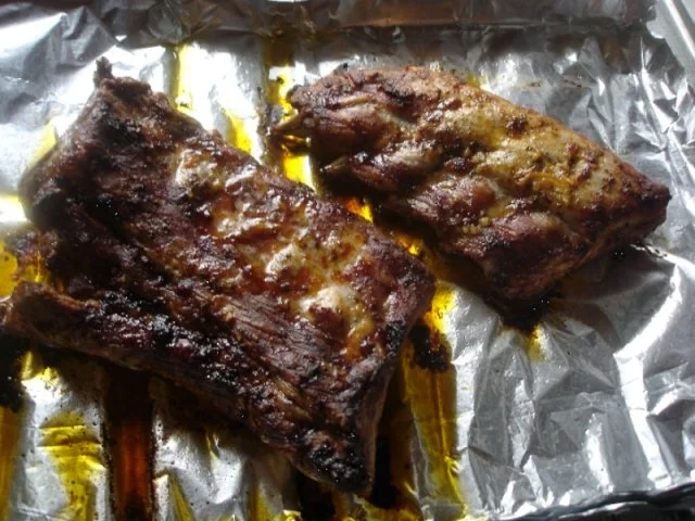 Rezept: Rippchen mit Krautsalat und Ofenkartoffeln mit Sour Cream Bild Nr. 10 Rippchen mit Krautsalat und Ofenkartoffeln mit Sour Cream - Rezept - Bild Nr. 10