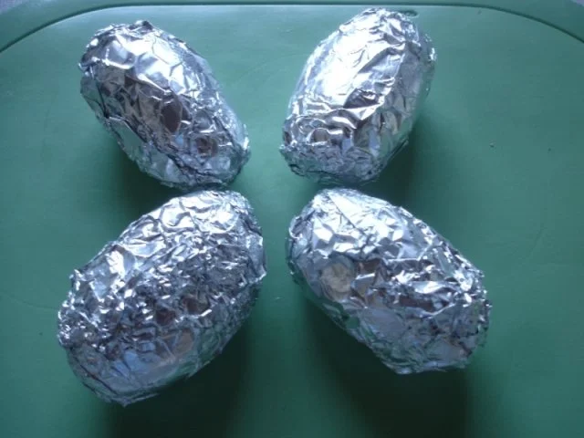 Rezept: Rippchen mit Krautsalat und Ofenkartoffeln mit Sour Cream Bild Nr. 4 Rippchen mit Krautsalat und Ofenkartoffeln mit Sour Cream - Rezept - Bild Nr. 4