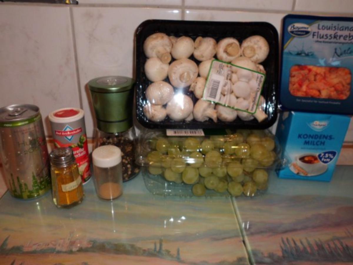 Eintopf: Champignons-Weintrauben-Currytopf mit Flusskrebsschwänzen - Rezept - Bild Nr. 2