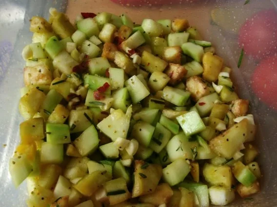 Zucchini - Aubergienen - Tomaten Nudelpfanne - Rezept - Bild Nr. 6