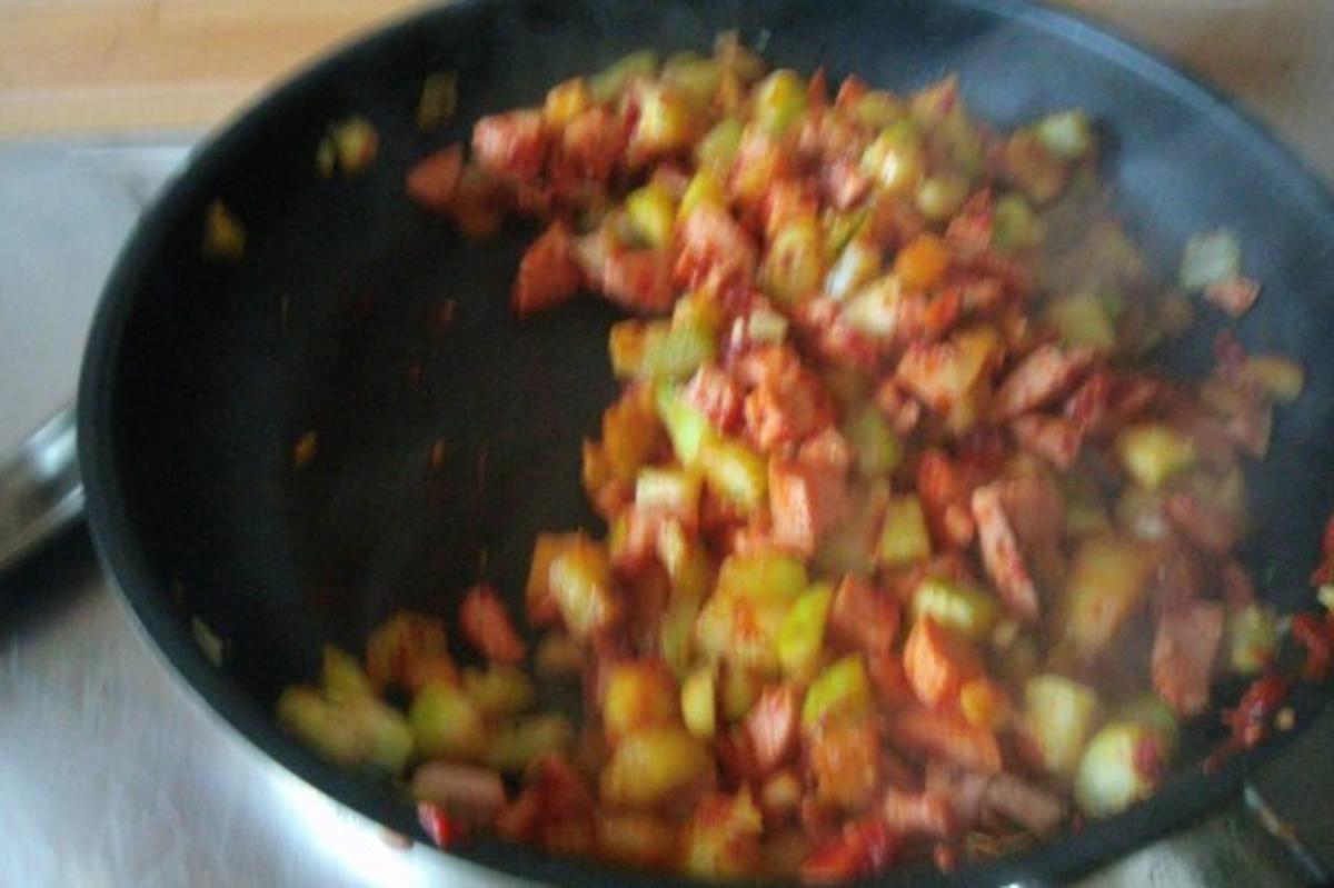 Zucchini - Aubergienen - Tomaten Nudelpfanne - Rezept - Bild Nr. 10