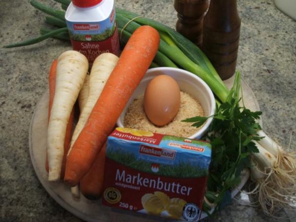 Gemüse: Gebackene Lauchzwiebeln mit Karotten-Petersilienwurzel-Püree