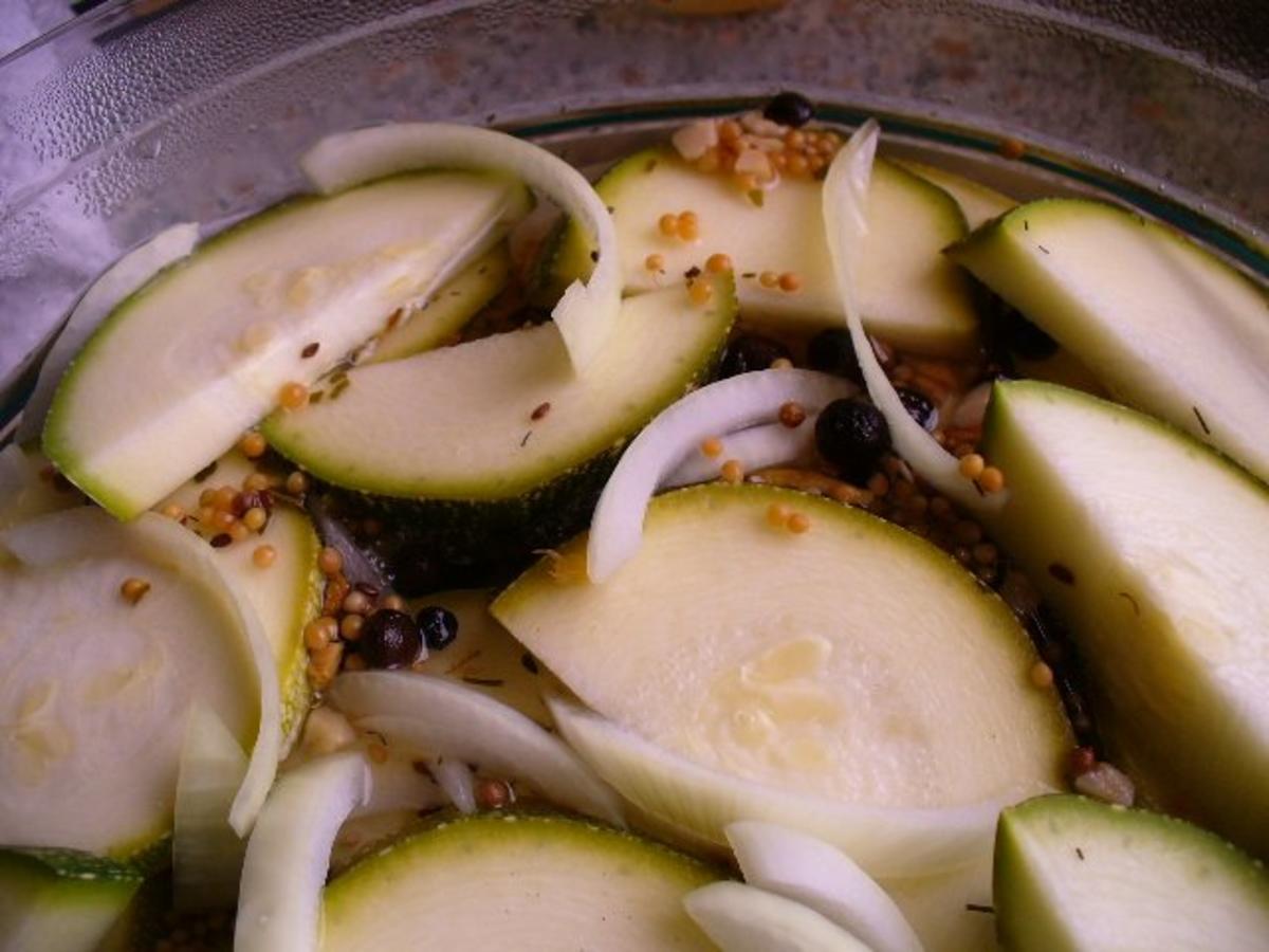 eingelegte Zucchini zum Schnellverzehr - Rezept - Bild Nr. 6