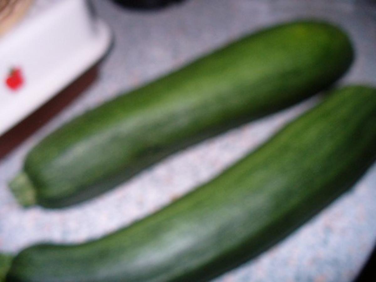 eingelegte Zucchini zum Schnellverzehr - Rezept - Bild Nr. 2