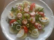 Salat Trapperdioso mit Hausdressing - Rezept