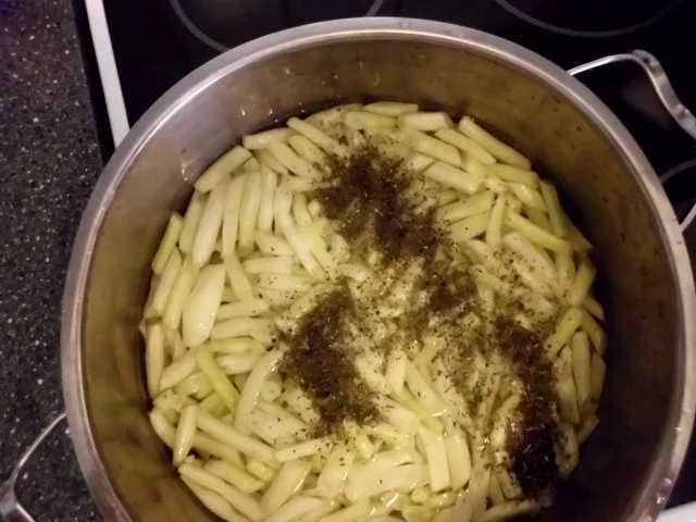 Paprikásch aus gelben Bohnen - Ungarn - Rezept - Bild Nr. 4