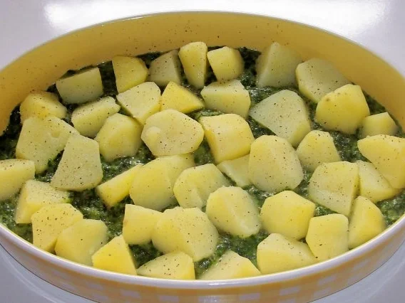 Mediterraner Kartoffel-Spinat-Auflauf mit Hackfleisch und Feta - Rezept - Bild Nr. 6