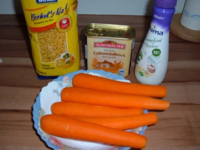 Nudelpfanne : mit Möhrchen ..oder Essen für Enkelkinder ))))) - Rezept - Bild Nr. 2