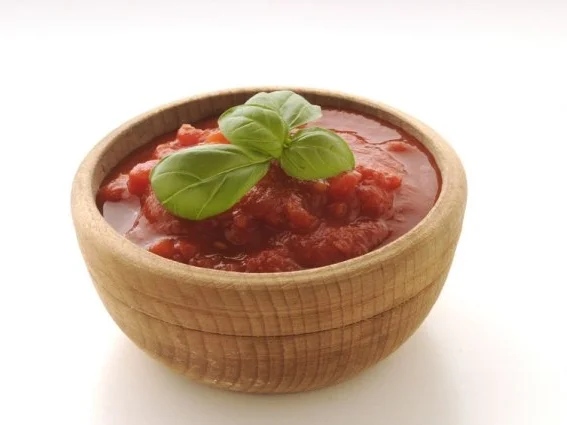 Grundsoße aus Tomaten (3 Varianten) - Rezept