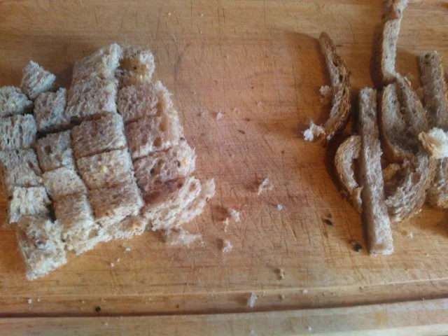 Rezept: Soupe au chou-fleur avec croûtons Bild Nr. 4 Soupe au chou-fleur avec croûtons - Rezept - Bild Nr. 4