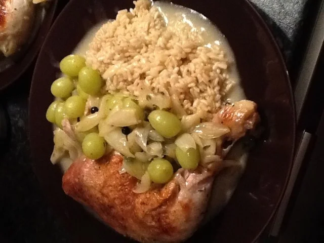 Rezept: Hähnchen im fruchtigen Rieslingbad - Coq au vin mal anders Hähnchen im fruchtigen Rieslingbad - Coq au vin mal anders - Rezept