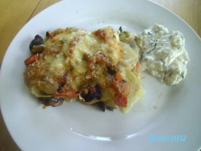 Kartoffelauflauf mit frischem Gemüse - Rezept