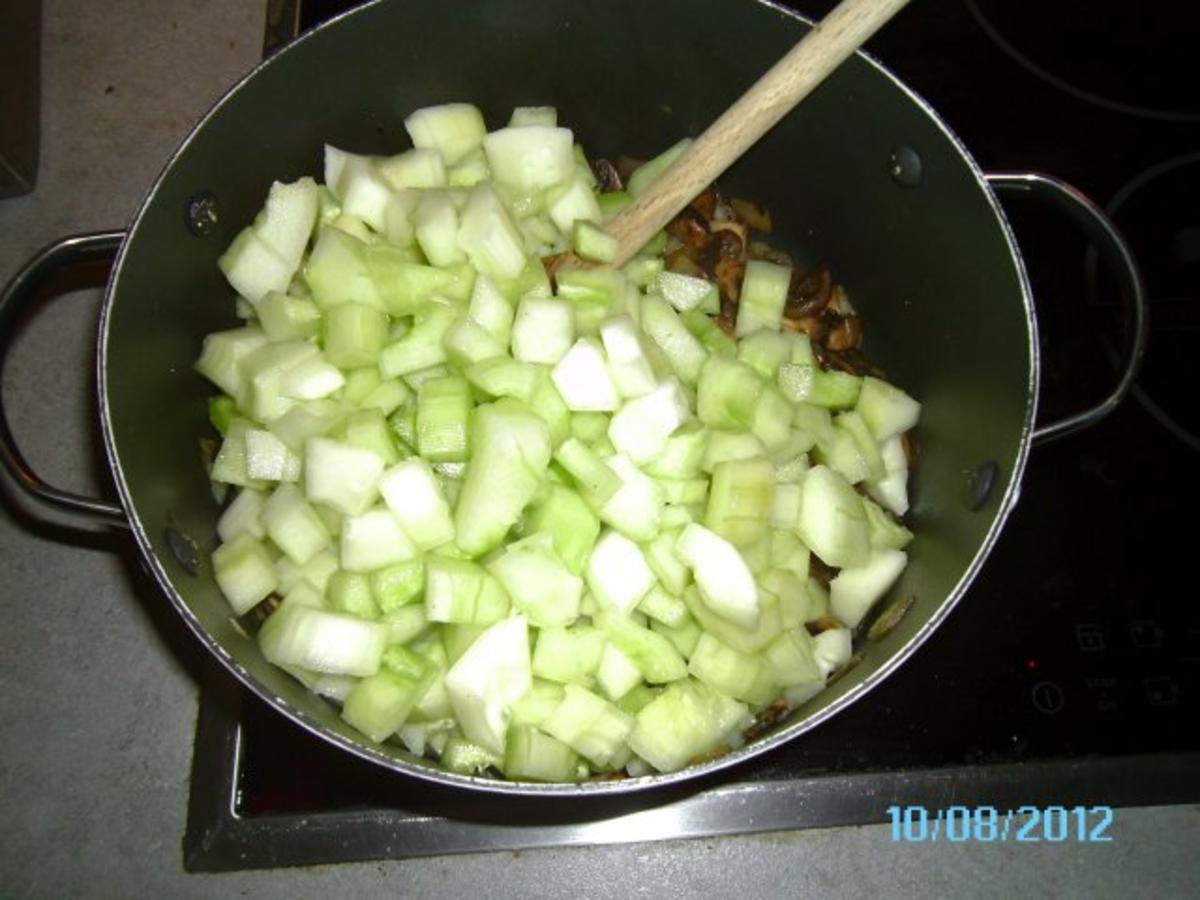 Kartoffelauflauf mit frischem Gemüse - Rezept - Bild Nr. 5