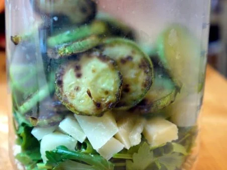 Pesto mit gerösteter Zucchini - Rezept - Bild Nr. 7