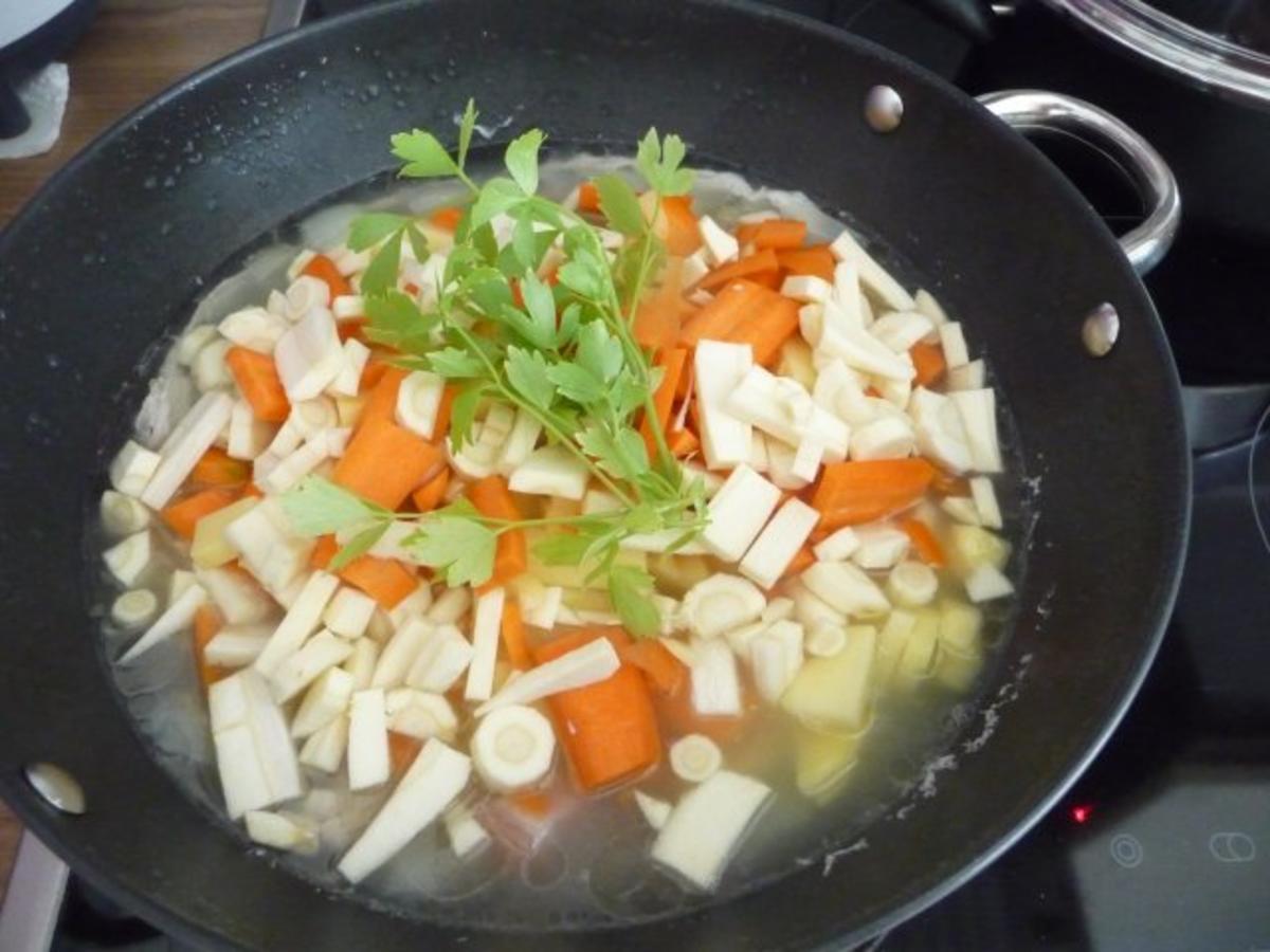 Suppen & Eintöpfe : Bohnen mit geräuchertem Bauchspeck - Rezept - Bild Nr. 14
