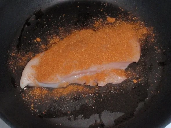 Rezept: scharfe Hähnchenbrust auf Gemüse mit Tomatenreis Bild Nr. 3 scharfe Hähnchenbrust auf Gemüse mit Tomatenreis - Rezept - Bild Nr. 3