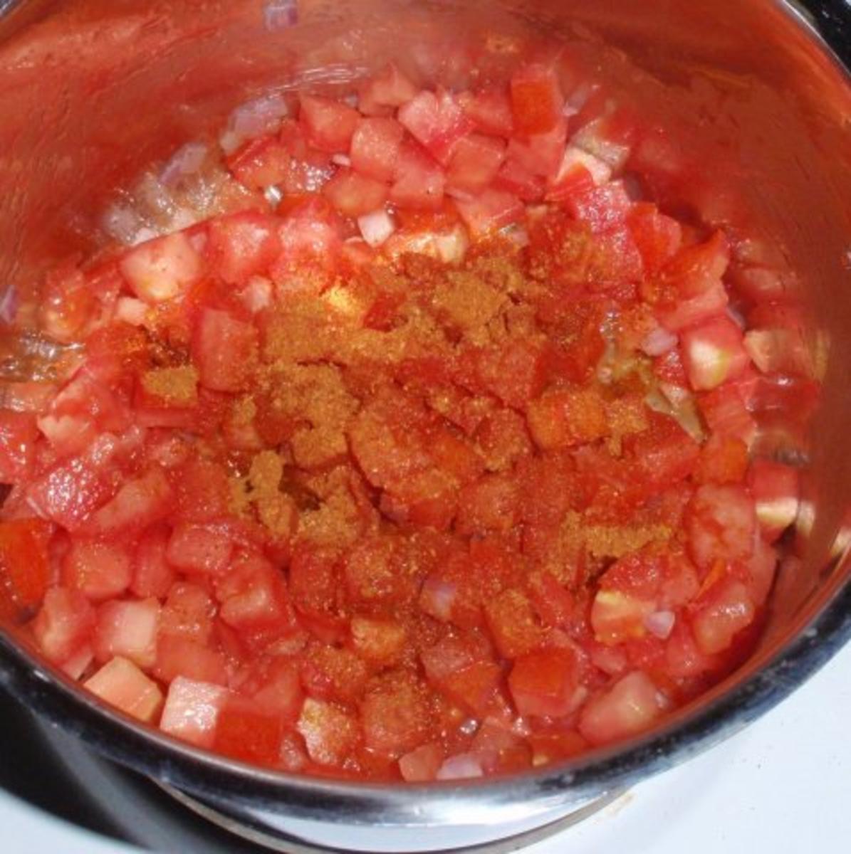 scharfe Hähnchenbrust auf Gemüse mit Tomatenreis - Rezept - Bild Nr. 8