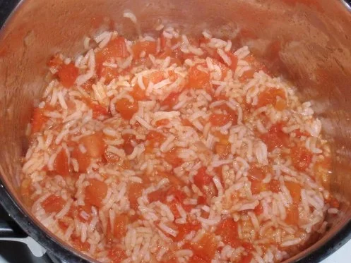 Rezept: scharfe Hähnchenbrust auf Gemüse mit Tomatenreis Bild Nr. 10 scharfe Hähnchenbrust auf Gemüse mit Tomatenreis - Rezept - Bild Nr. 10