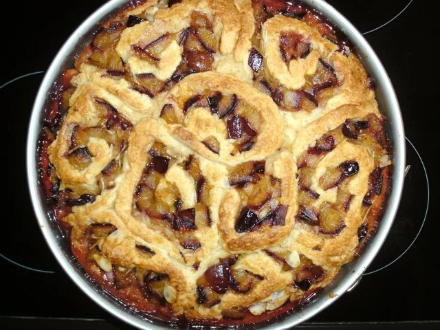 Zwetschgen - Rosenkuchen - Rezept - Bild Nr. 9