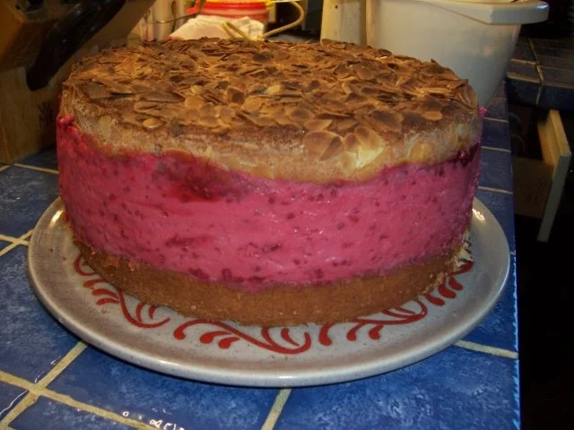 Fruchtige Himbeer-Sahne-Torte - Rezept - Bild Nr. 14