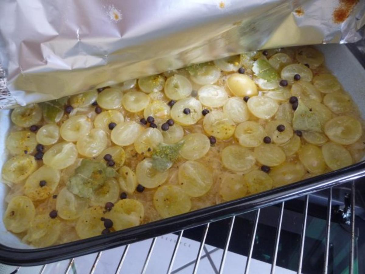 Gemüsebeilage : Trauben-Sauerkraut aus dem Backofen - Rezept - kochbar.de