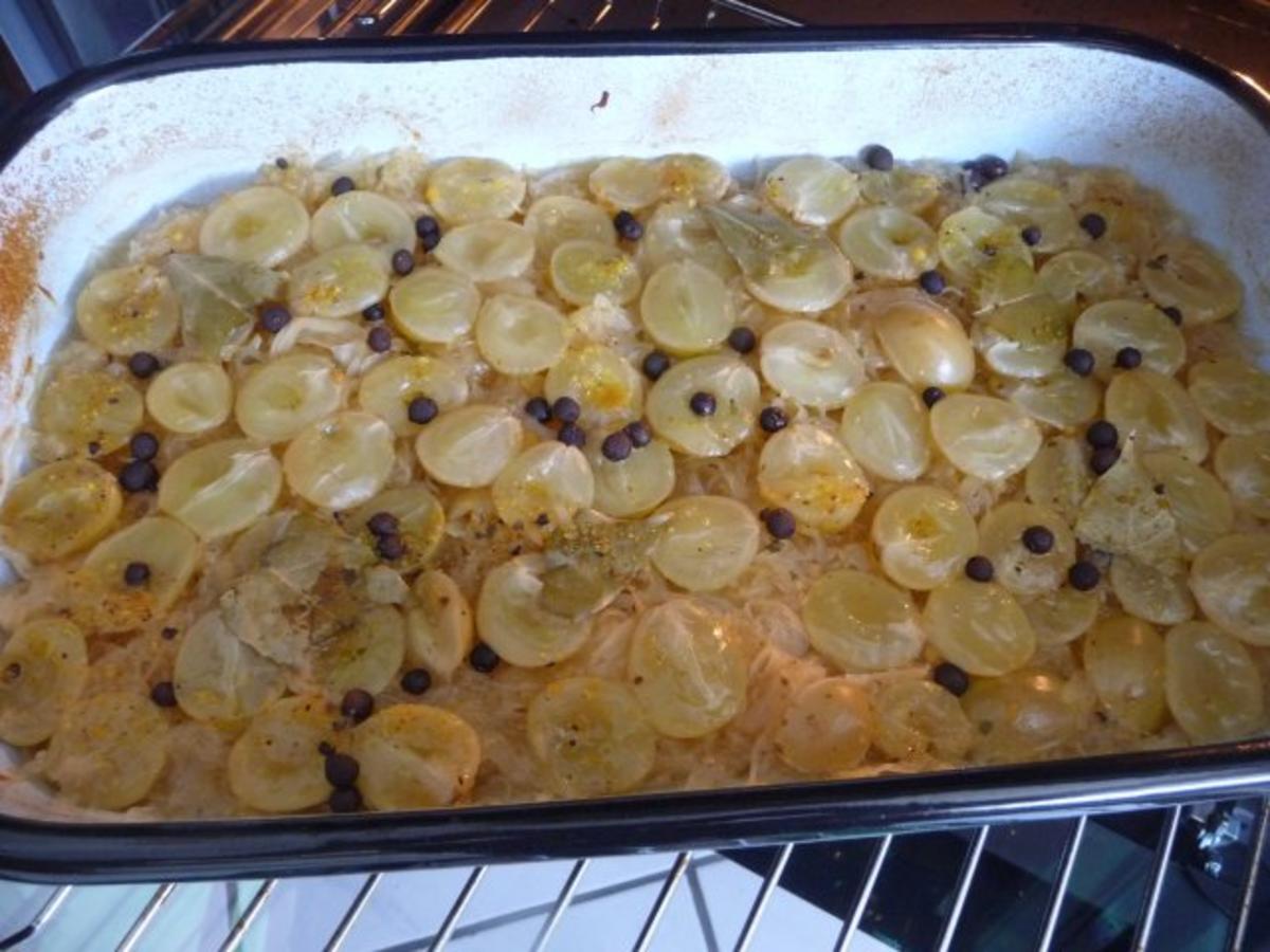 Gemüsebeilage : Trauben-Sauerkraut aus dem Backofen - Rezept - Bild Nr. 8