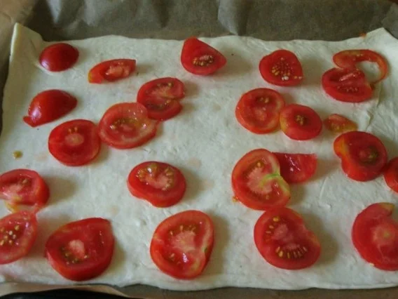 Rezept: Samstagspizza Bild Nr. 3 Samstagspizza - Rezept - Bild Nr. 3