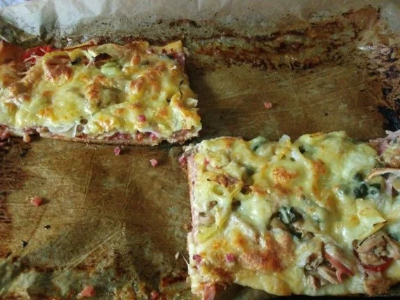 Rezept: Samstagspizza Bild Nr. 9 Samstagspizza - Rezept - Bild Nr. 9