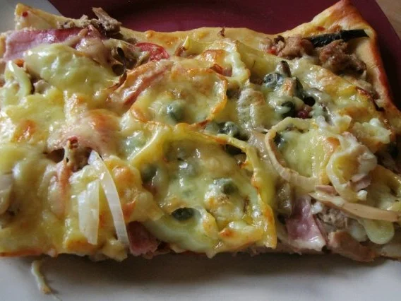 Rezept: Samstagspizza Bild Nr. 10 Samstagspizza - Rezept - Bild Nr. 10