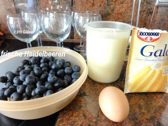 Dessert:   VANILLE - HEIDELBEER - TRAUM - Rezept - Bild Nr. 2