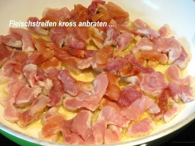 Rezept: Fleisch: RAHMGESCHNETZELTES Bild Nr. 3 Fleisch: RAHMGESCHNETZELTES - Rezept - Bild Nr. 3