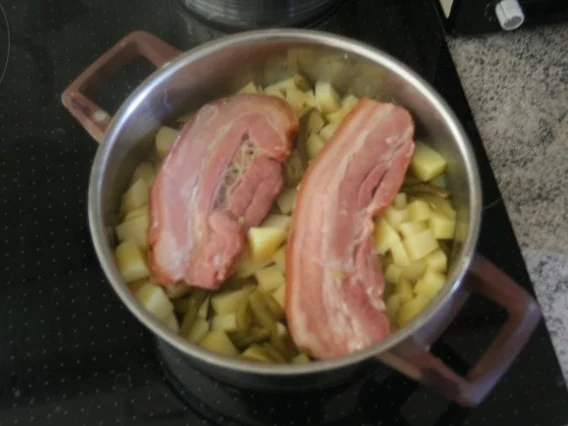 Bohnengemüse a là Oma - Rezept