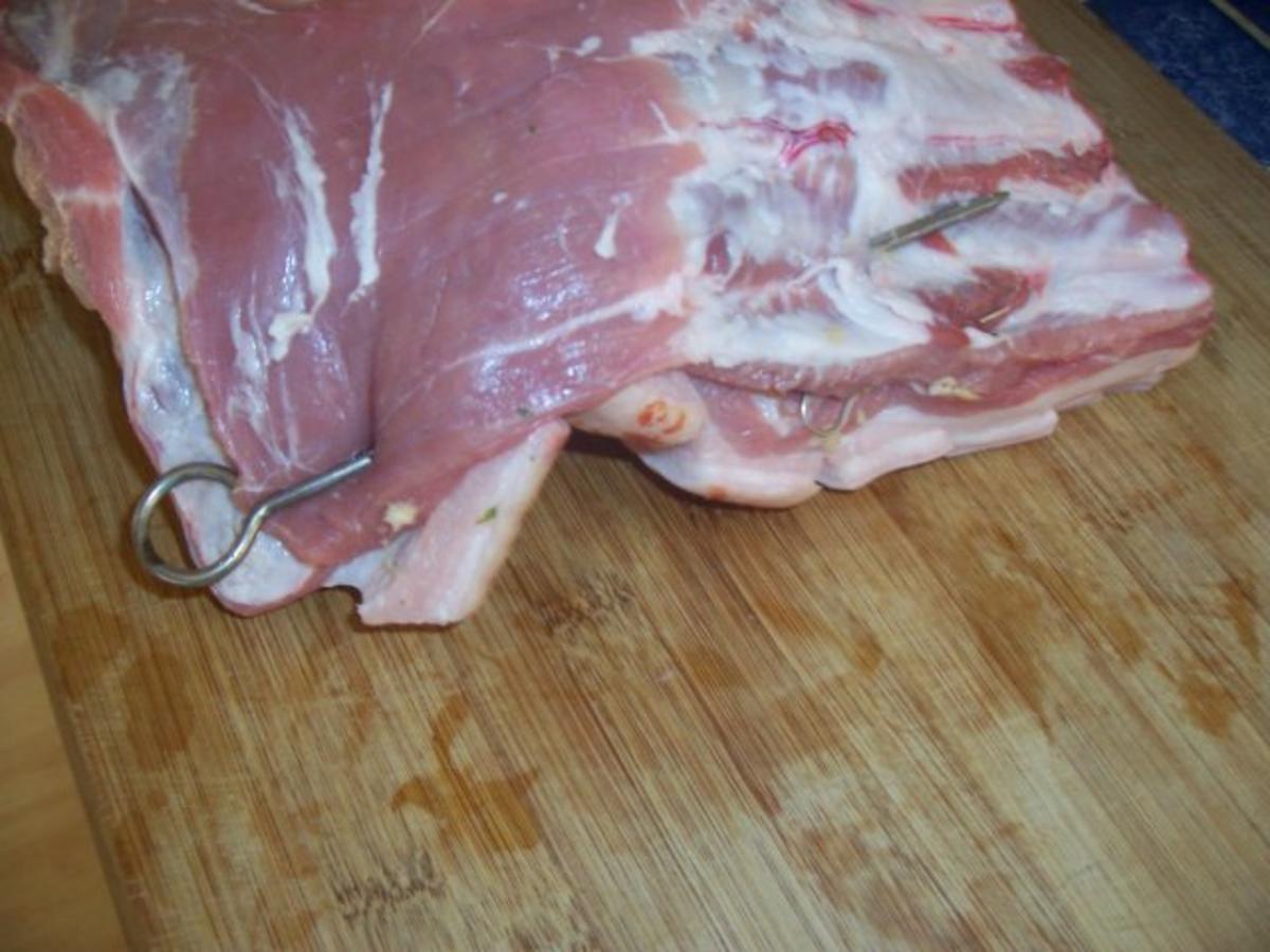 Schweinebauch mit Knödel-Pfifferlingfüllung - Rezept - Bild Nr. 14