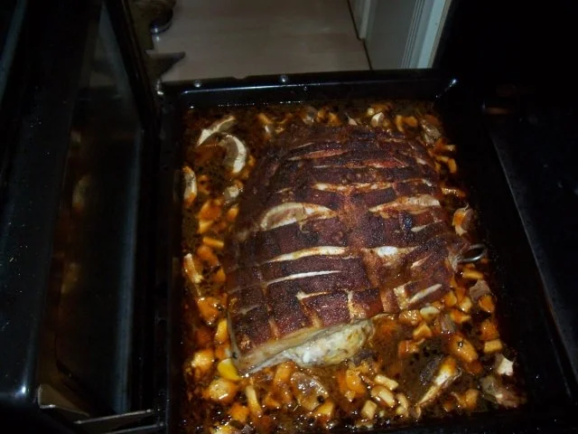 Schweinebauch mit Knödel-Pfifferlingfüllung - Rezept - Bild Nr. 18