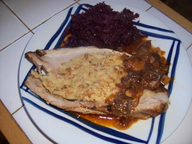 Schweinebauch mit Knödel-Pfifferlingfüllung - Rezept - Bild Nr. 20