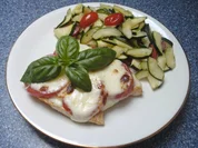 Hähnchenbrust mit Tomate und Mozarella - Rezept