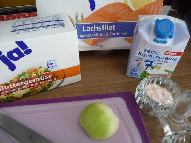 Fisch : Gebratenen Lachsfilet an Reis und Gemüse - Rezept - Bild Nr. 2