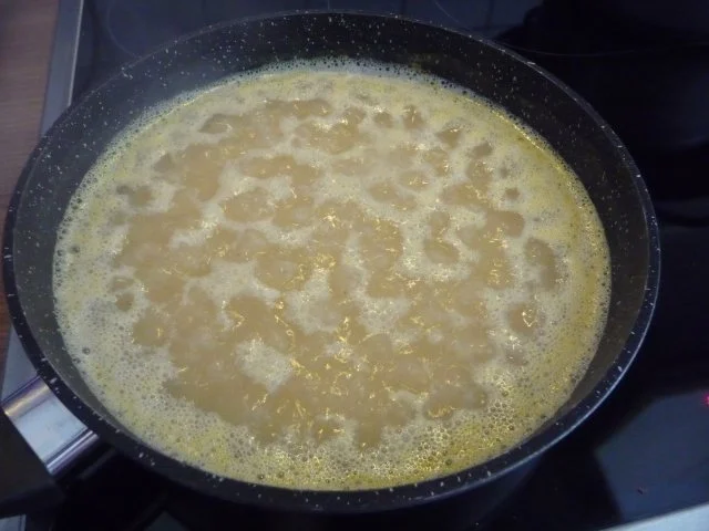 Fisch : Gebratenen Lachsfilet an Reis und Gemüse - Rezept - Bild Nr. 3