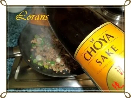 Chinesische Frühlingsrollen mit Hackfleisch - Rezept - Bild Nr. 10