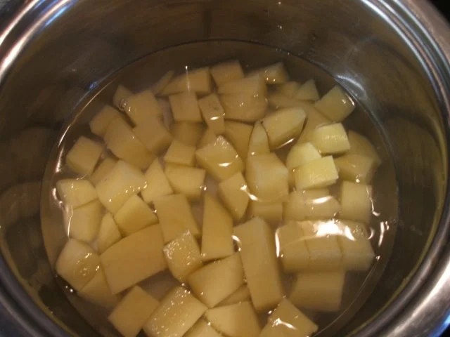 Fleisch: Hackfleisch-Torte mit Gemüse für 16er Tortenform - Rezept - Bild Nr. 4