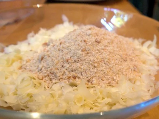 Rezept: Zucchinischeiben in Käsepanade mit Minz-Dip Bild Nr. 9 Zucchinischeiben in Käsepanade mit Minz-Dip - Rezept - Bild Nr. 9