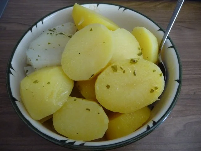 Fleischlos : Krautpfanne mit Salzkartoffeln und Kohlrabi - Rezept - Bild Nr. 14