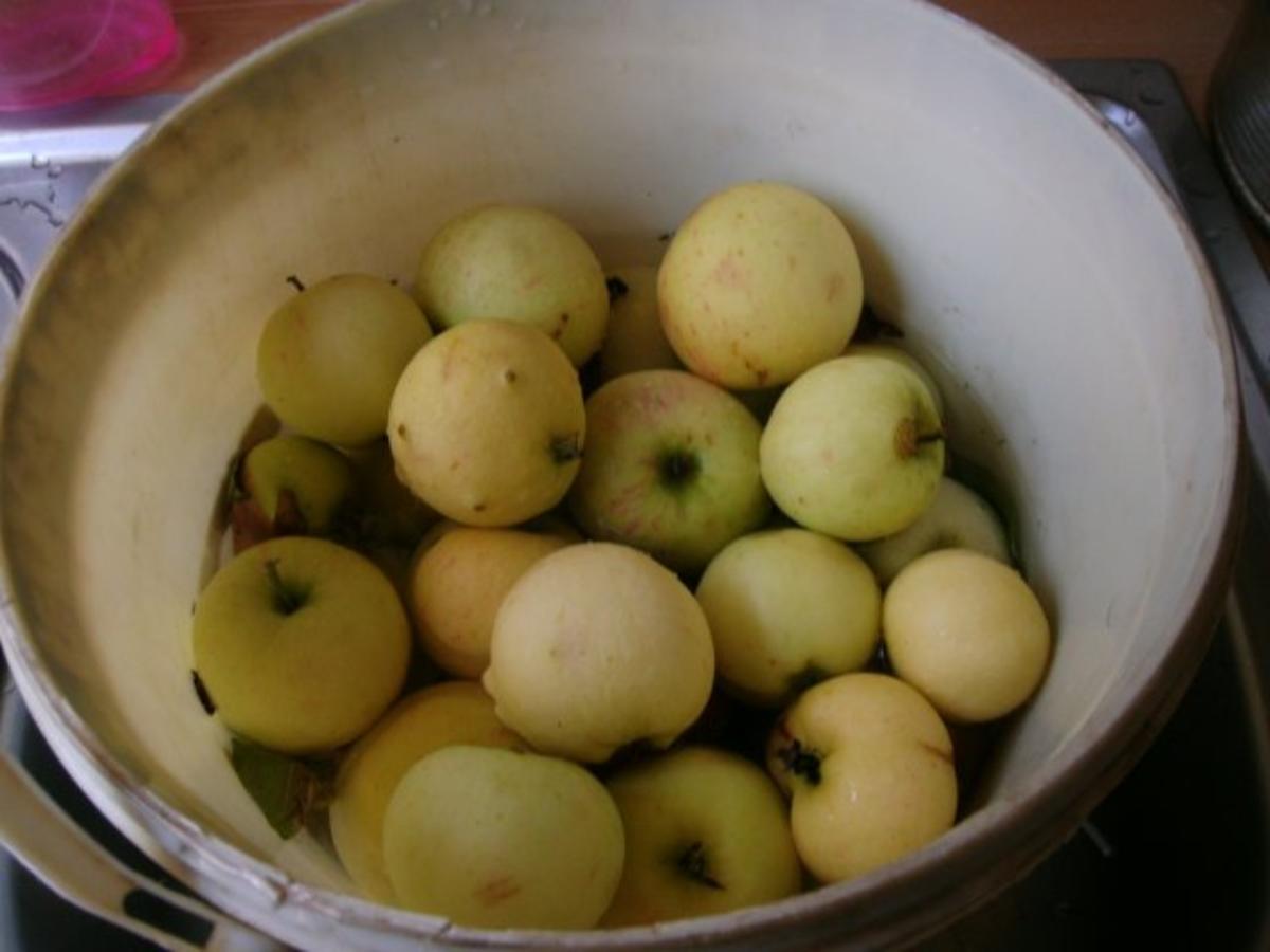 Apfel - Streuselkuchen - Rezept - Bild Nr. 2