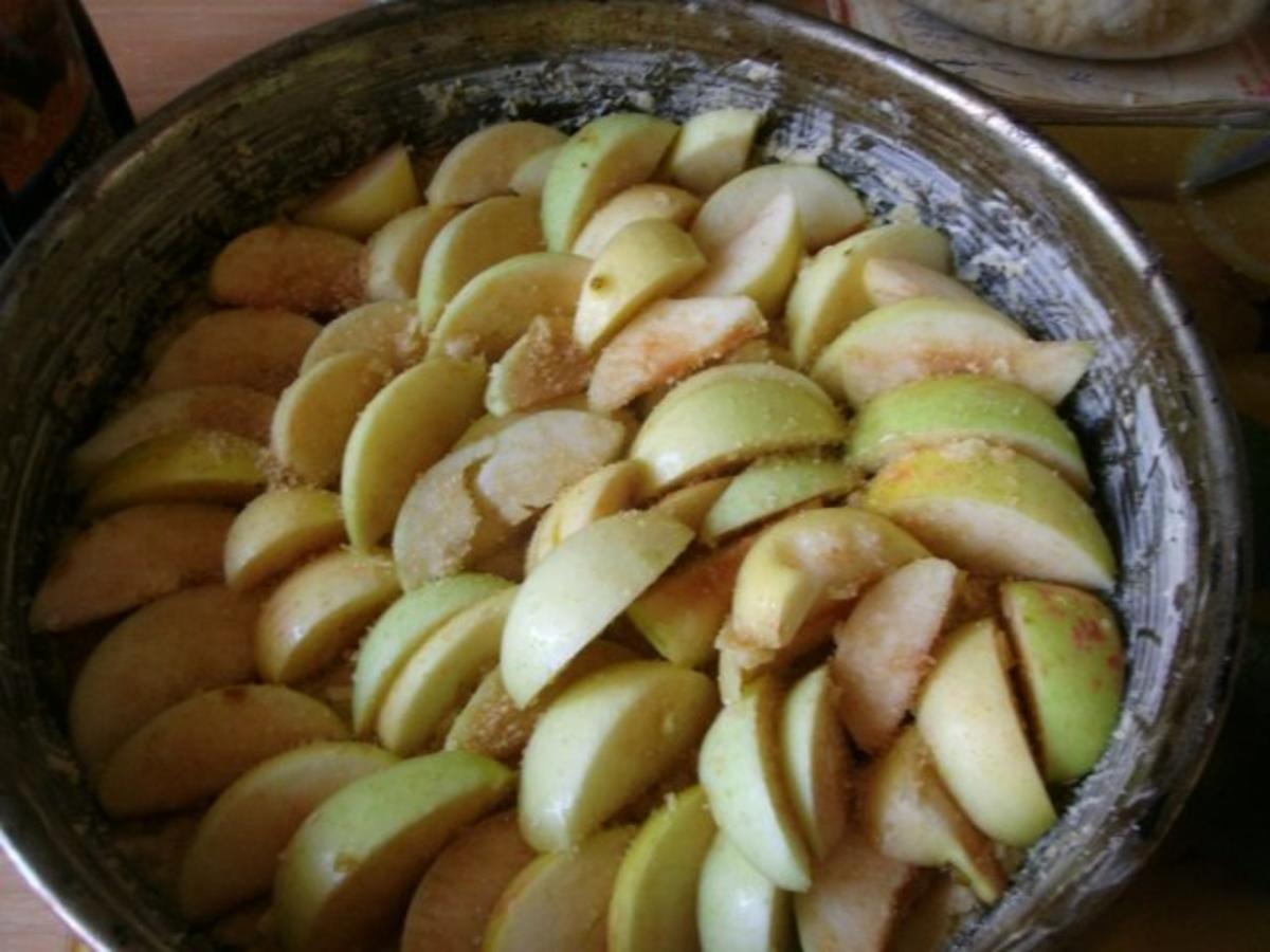 Apfel - Streuselkuchen - Rezept - Bild Nr. 7