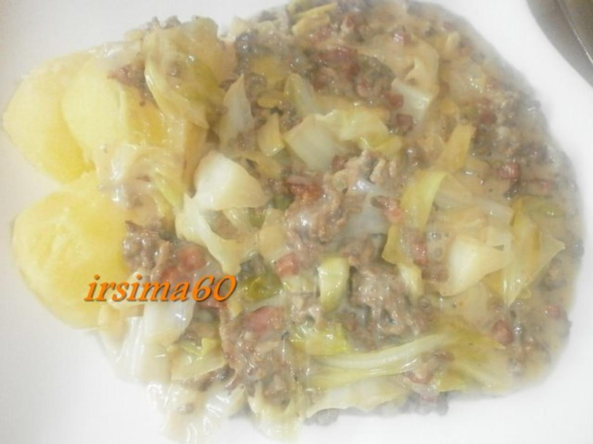 Spitzkohl mit Rinderhack - Rezept mit Bild - kochbar.de