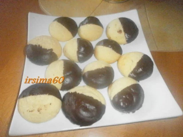 Rezept: Zitronentaler Bild Nr. 2 Zitronentaler - Rezept - Bild Nr. 2